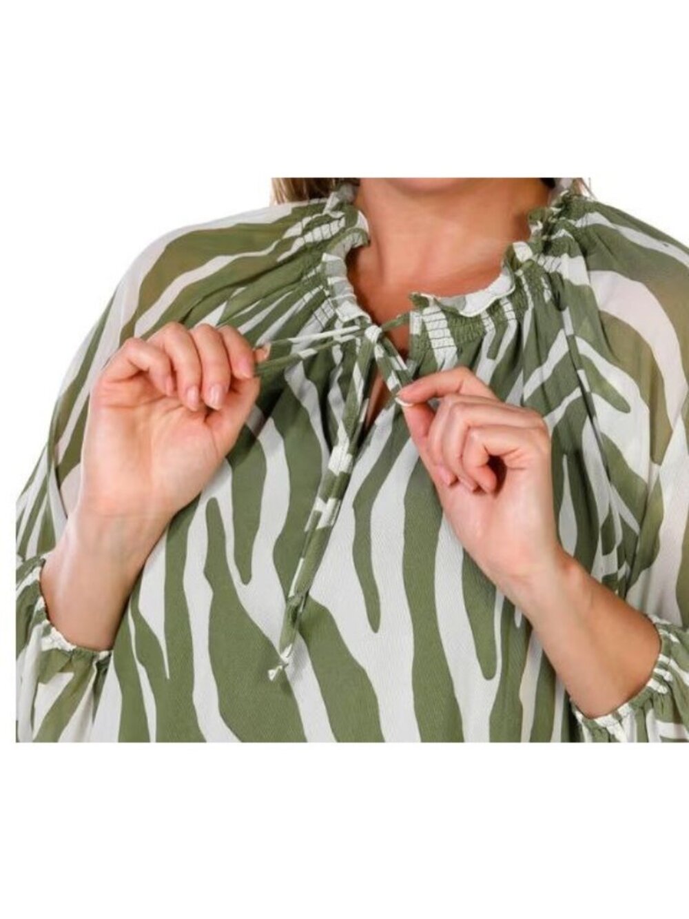 Harper 241 Animal Print Ruffle Top 2X - Picture 3 of 11